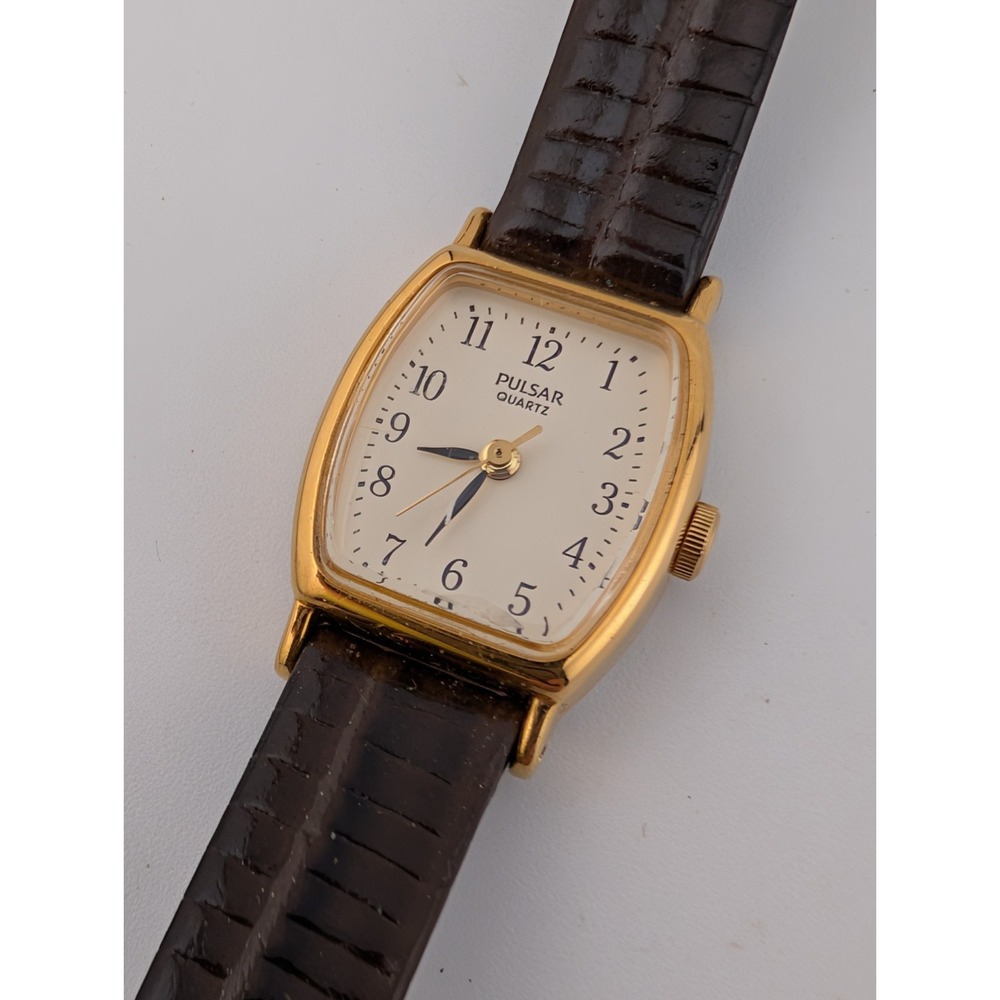 Vtg Pulsar Watch Women 17mm Gold Case Brown Leather Band V811-5340 New Battery
